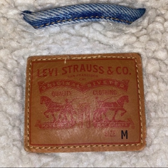 Levi’s ex-boyfriend Sherpa lined denim jacket size M - Picture 3 of 3